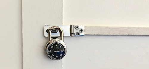 Datenschutzgrundverordnung (DSGVO): Technische und organisatorische Schutzmaßnahmen für Webseiten und Online-Shops