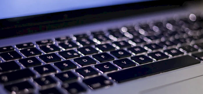 Erfolgsgeschichte: 20 Jahre Open Source Erfolgsgeschichte: 20 Jahre Open Source
